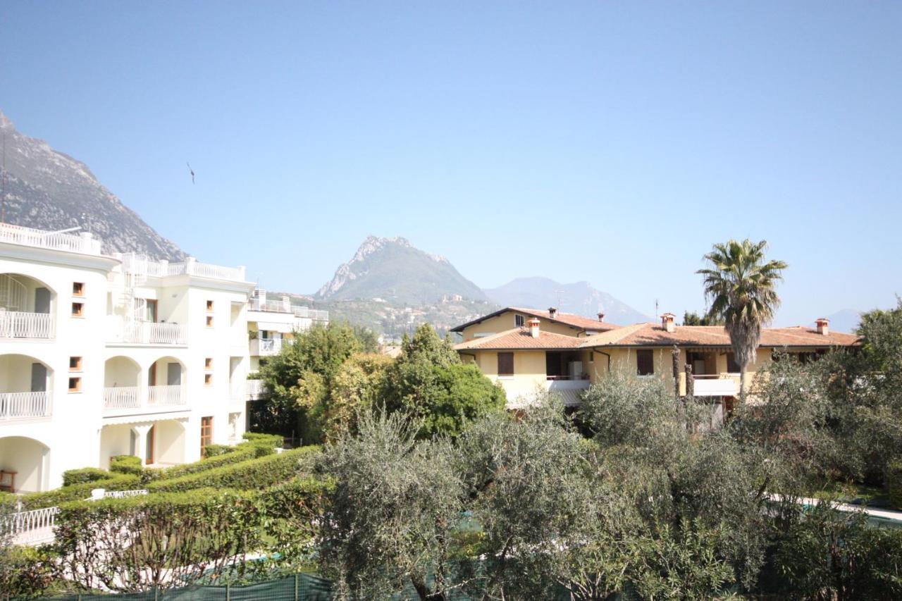 Casa Matilde Apartment ตอสโกลาโน มาแดร์โน ภายนอก รูปภาพ